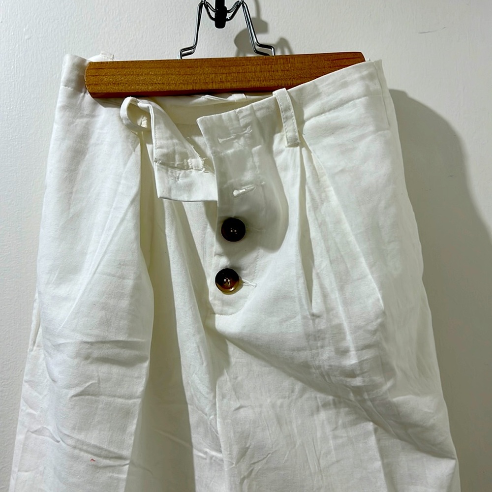 White summer pants
